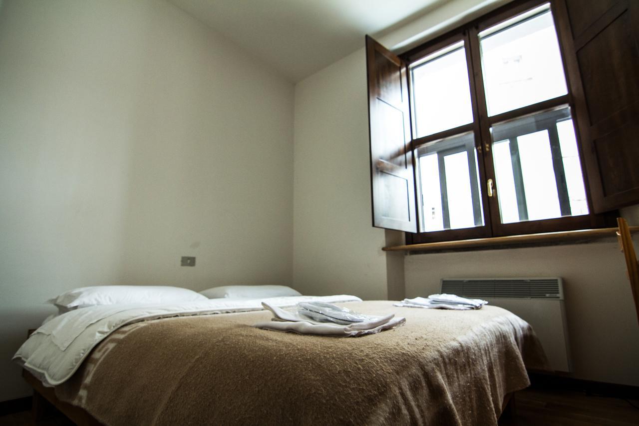 Il Camoscio Mountain & Bike Hostel Rovere  Ngoại thất bức ảnh